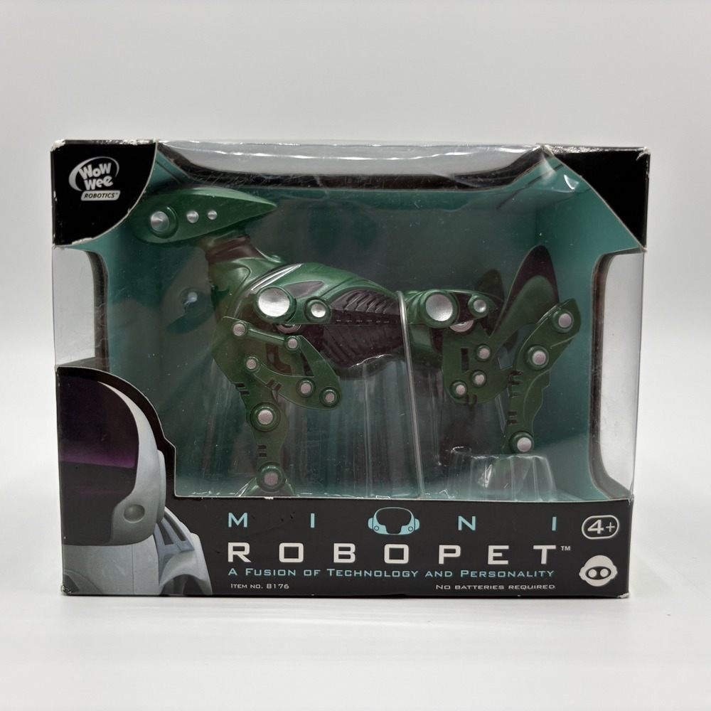 WOWEE ROBOTICS MINI ROBOPET GREEN DOG WALKING‎ ACTION ROBOT 8176